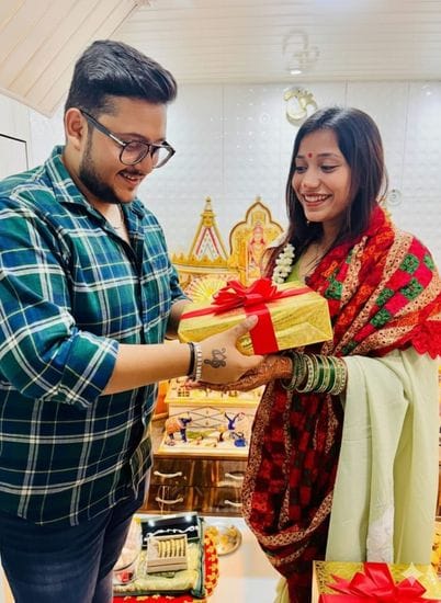 The first fast of Karva Chauth... along with dedication, gifts too