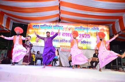 People performed Bhangra at the Punjabi Music Conference.