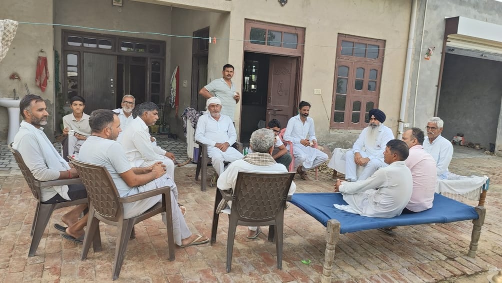 Villagers living in Jamal's huts are deprived of electricity supply.
