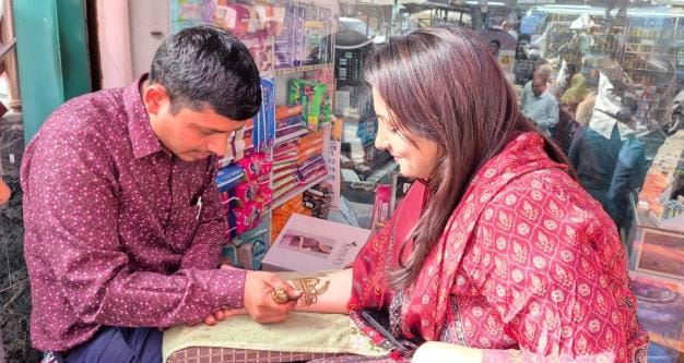 Lots of shopping done for Karwa Chauth