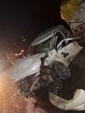 Pickup-car collision, two youths injured