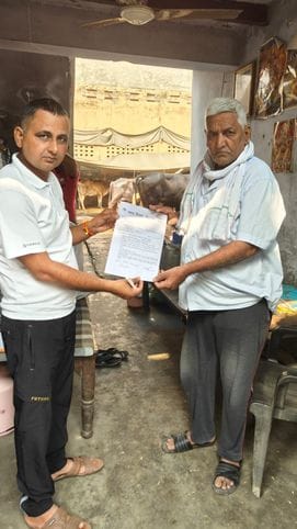 Sealing notices issued to 12 dairy operators for dumping cow dung in sewer