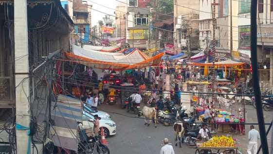There is not a single toilet for women in the market except Vijay Ratna Chowk.