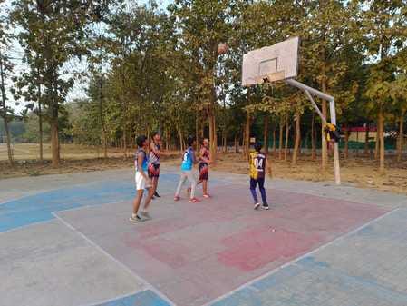 12 players selected in basketball