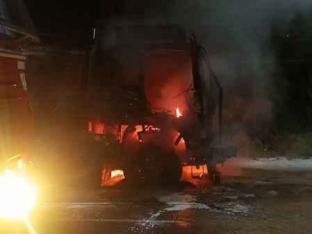 A tanker loaded with petrol caught fire on the highway.