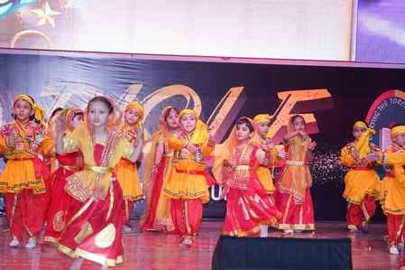 Glory International Public School organised its annual function.