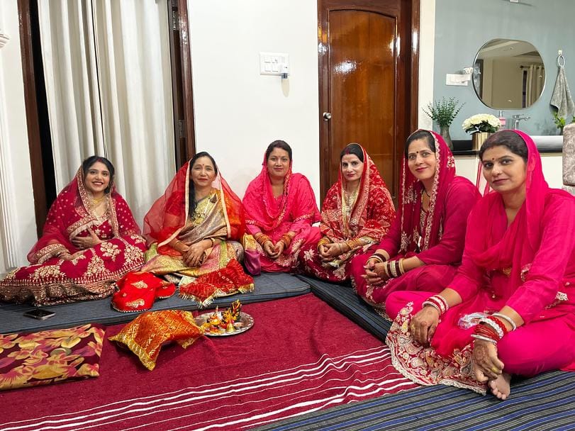 Married women broke their fast after seeing the moon at 8:30 pm.