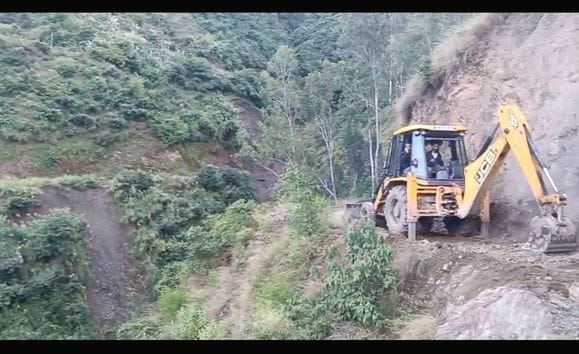 Ambulance road restored in Pokhni ward of Gadej Panchayat
