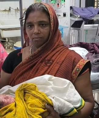Heartless Mother Abandons Infant; Purnia Couple's Humane Act Saves and Adopts Baby