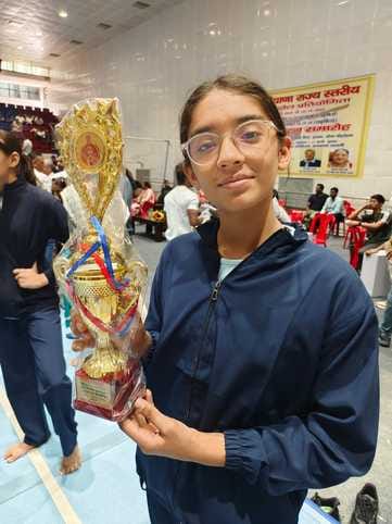 Leaping to medals not with wings but with courage, now will make name shine in national