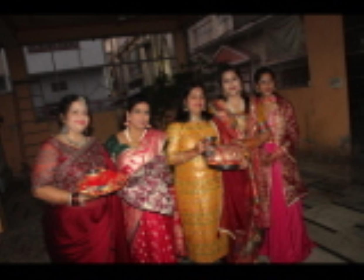 Karwa Chauth: Married women fasted and prayed for lifelong companionship.