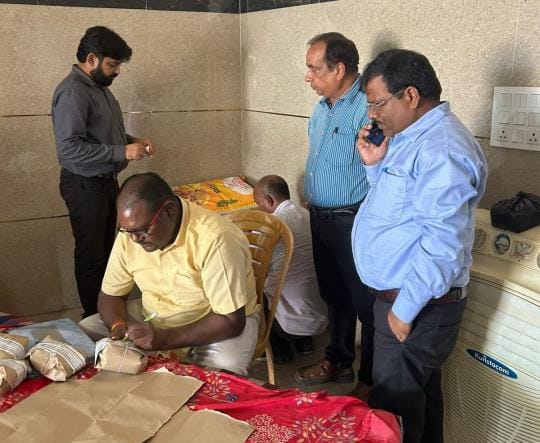 The Food Department seized 178 kg of gram flour and also took samples of paneer.