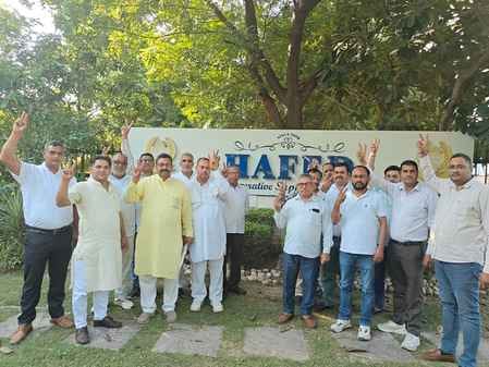 With the mediation of Sahakar Bharati, the strike of the committees ended.