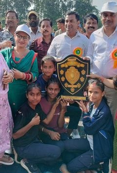 GIC and Arya Kanya Inter College overall champions