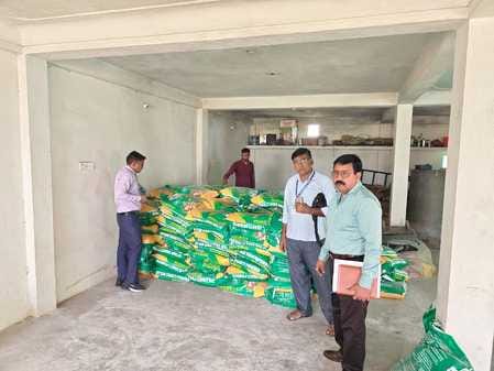 Sehore news: Fake Fertilizer Scam in Agri Minister’s District, Farmers Sold Coal Dust as ‘Uttam Shakti’ Brand!