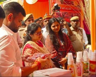 Celebrate Diwali by shopping at the Swadeshi Mela