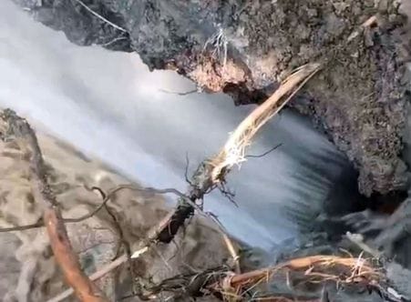 Main pipeline burst, 1.5 lakh population will not get water for two days