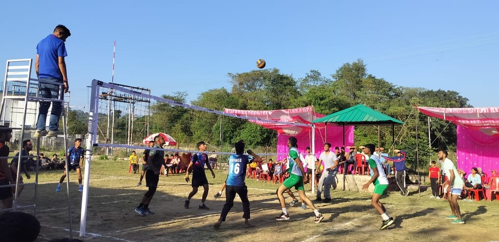 Triveni Ladbhadol became volleyball winner