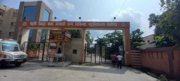 Mumbai, three health workers on radar