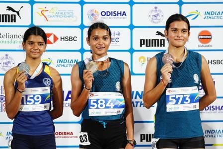 Anushka from Panipat won a medal in the Athletics Championship.