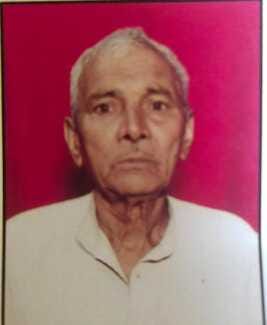 Elderly bike rider dies in accident, youth injured