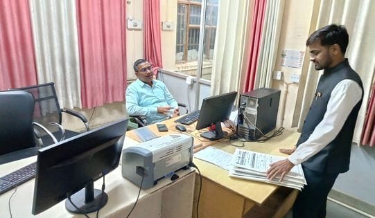 Tehsildars took mass leave, 450 registrations got stuck