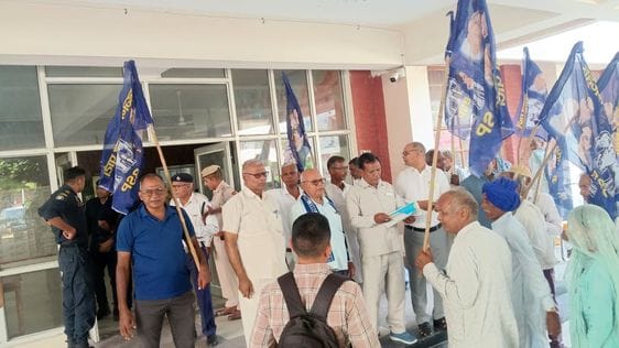 BSP workers demanded justice for the ADGP