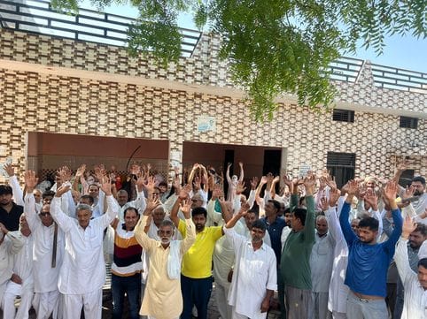 Slogans raised over the occupation of Panchayat land