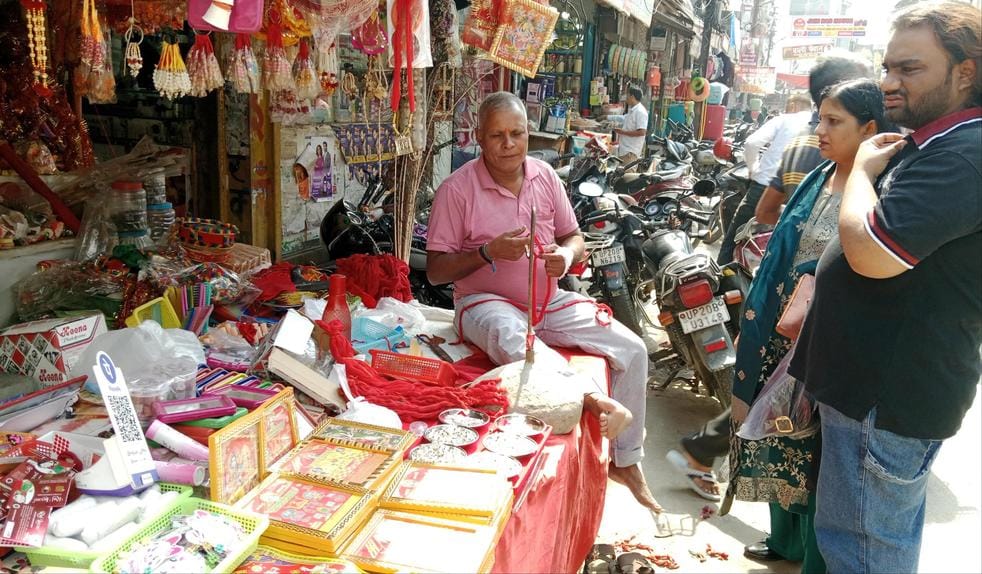 Ahoi Ashtami fast today, there was a lot of shopping in the market