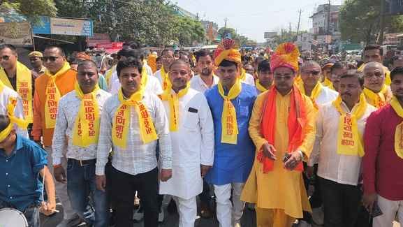Madheshiya community took out Baba Ganinatha's procession