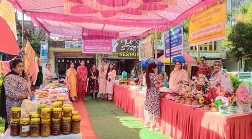 Diwali exhibition organised in Champa Park, platform for women's talent