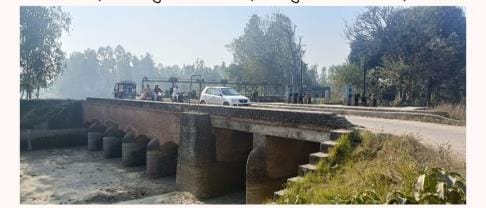 The dam culvert built during the British rule is dilapidated, traffic affected