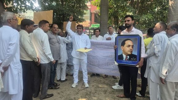SC community took out a procession and demanded a judicial inquiry.