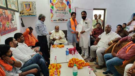 Vipin Arya became the state vice president of Shiv Sena