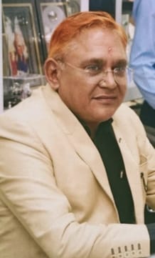 Gold bookings surge for Pushya Nakshatra, with people from all walks of life buying gold.
