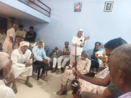 Panchayat bans wasteful expenditure like DJ and funeral feasts, violations will face social boycott