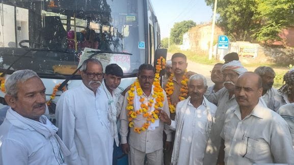 Villagers welcomed the commencement of bus service from Mahendragarh bus stand to Sohla.