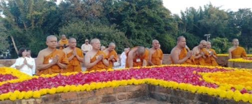 Thai followers worship flowers