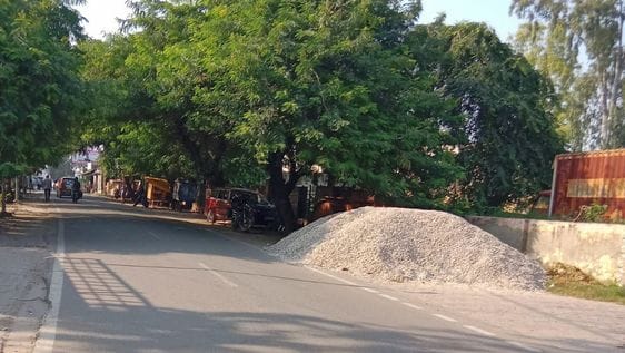 Kachari-Majhiya Road will be widened with an expenditure of Rs 3.63 crore.