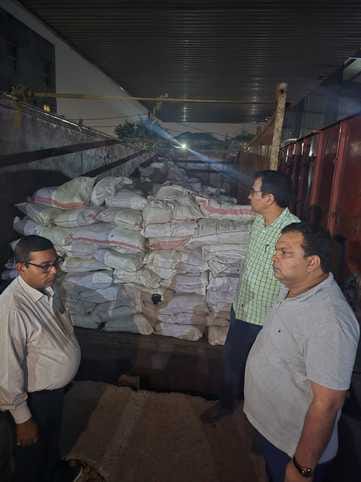 10 tonnes of plastic being transported in a truck and 50 tonnes seized from a warehouse