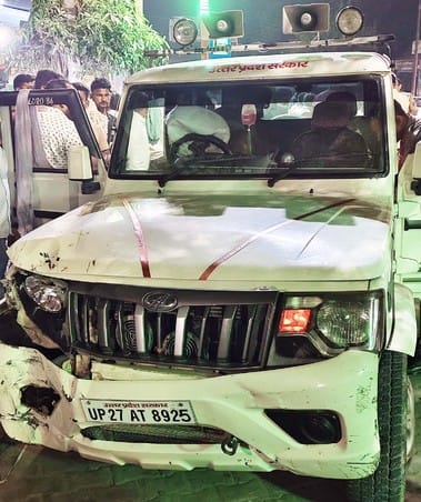Car hits bike, two people dead, elderly man in critical condition