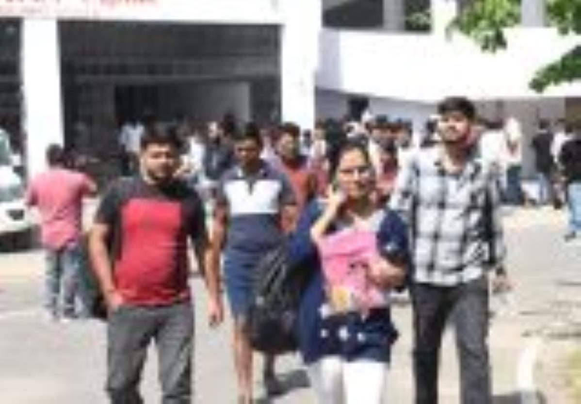 58% candidates skipped the UP PCS exam.