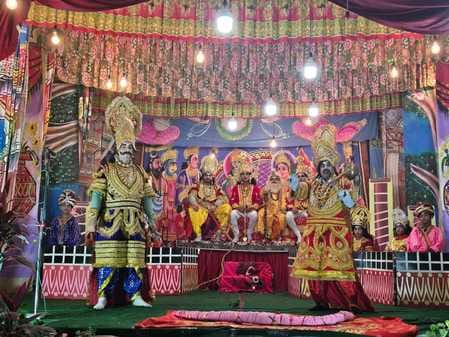 Sita, who went to worship Gauri, got her desired groom.