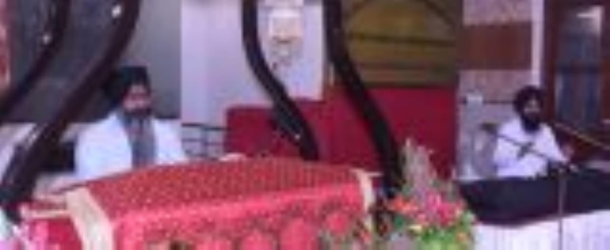 Shabad Kirtan resonates in the Diwan