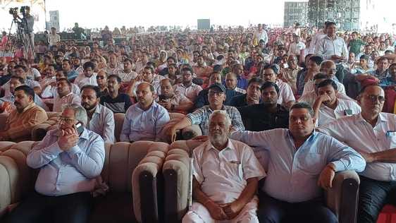 Be it the police line or the district headquarters, only the Yogi government showed seriousness.
