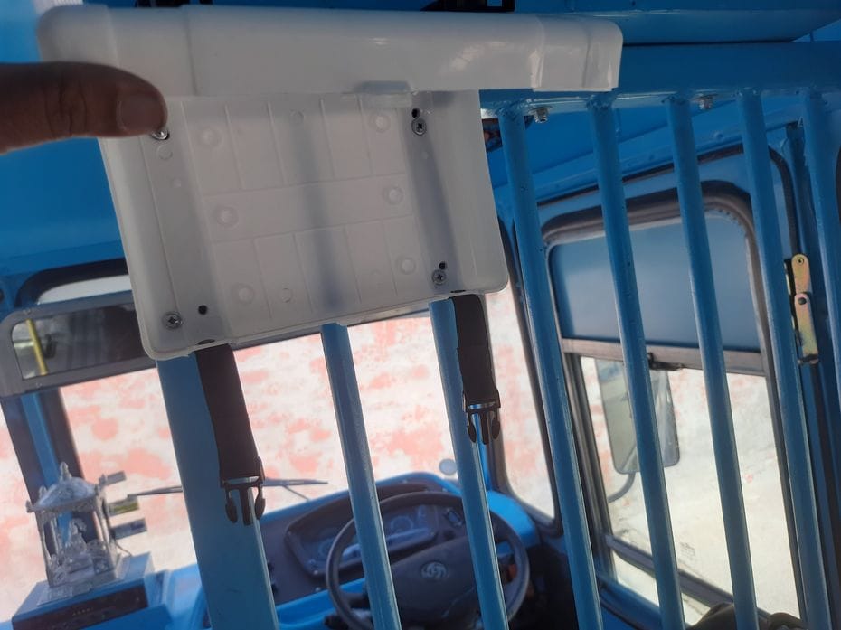 No medicine or bandage in the first aid box of roadways buses