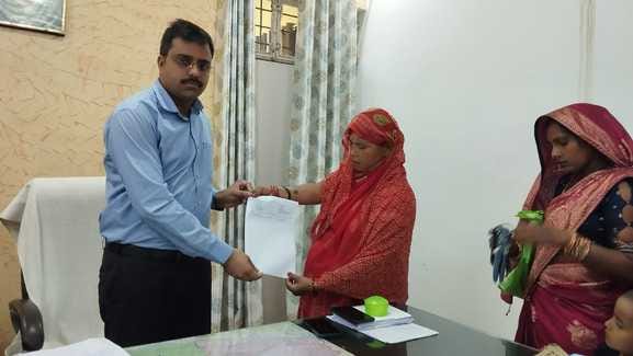 SDM gave digital ration cards to 31 women