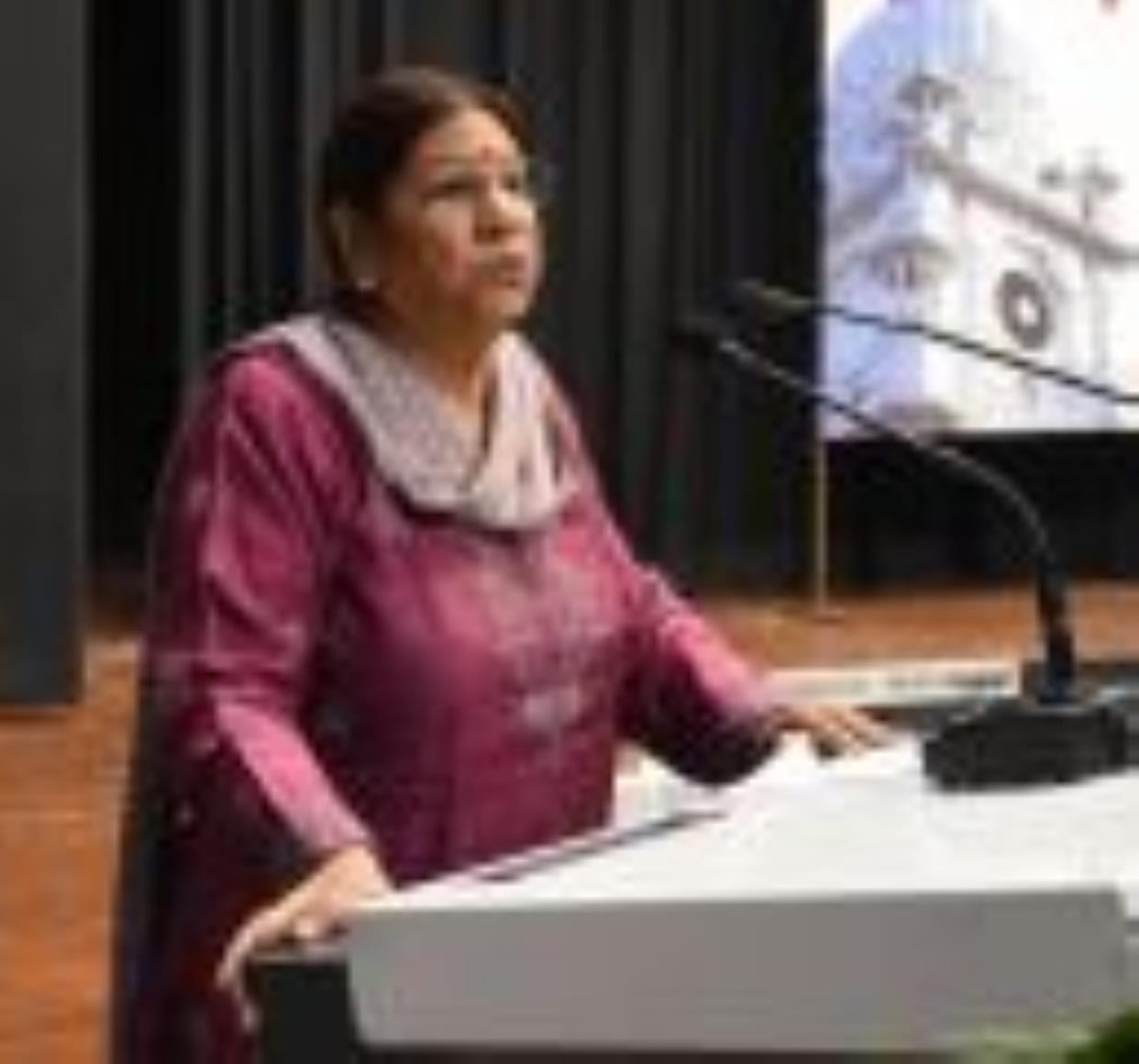 The Vice Chancellor's teachings, wiped the tears of patients with humanity