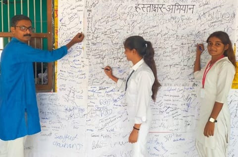 Traffic awareness signature campaign launched for road safety