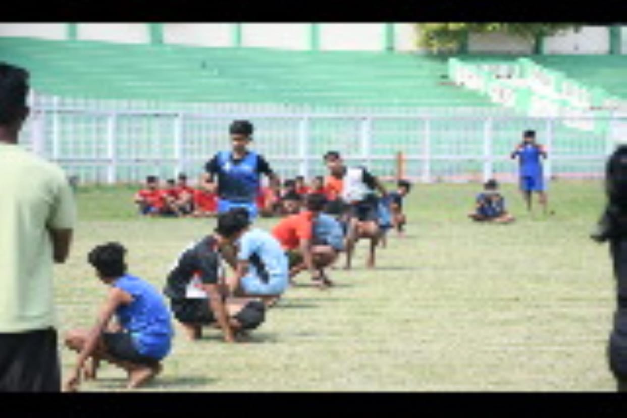 Campaign of BKT Inter College and Jawahar Navodaya Vidyalaya continues